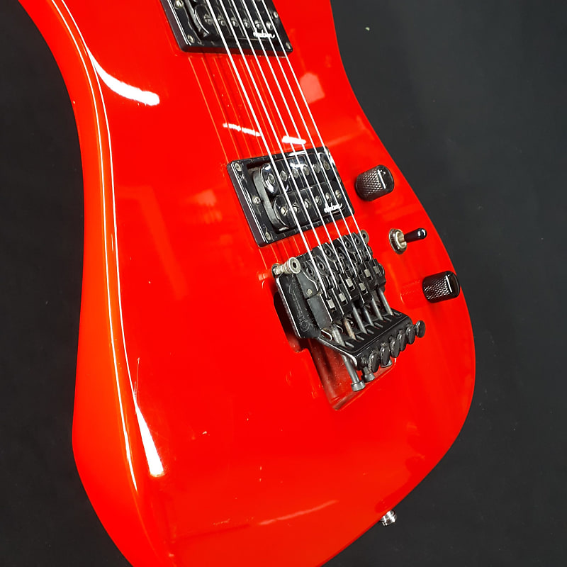 Charvel Model 1B Electric Bass Guitar Made in Japan 1986