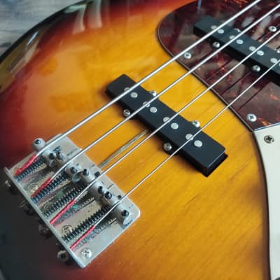 1992 Bill's Brothers Japan Excellent Jazz Bass (Sunburst