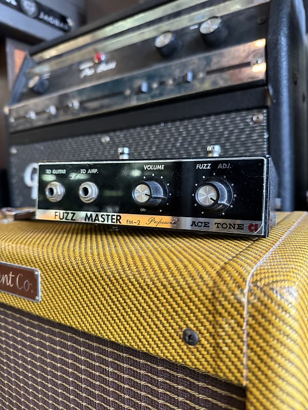 Ace Tone FM-2 Fuzz Master (Univox SuperFuzz) | Reverb
