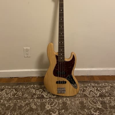 Fender Special Edition Deluxe Jazz Bass w/Hard Case for sale