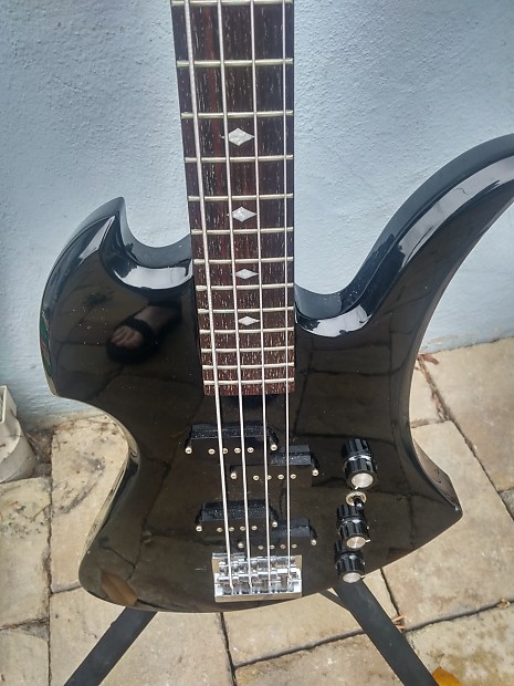 Fernandes MB-65 Mockingbird bass | Reverb