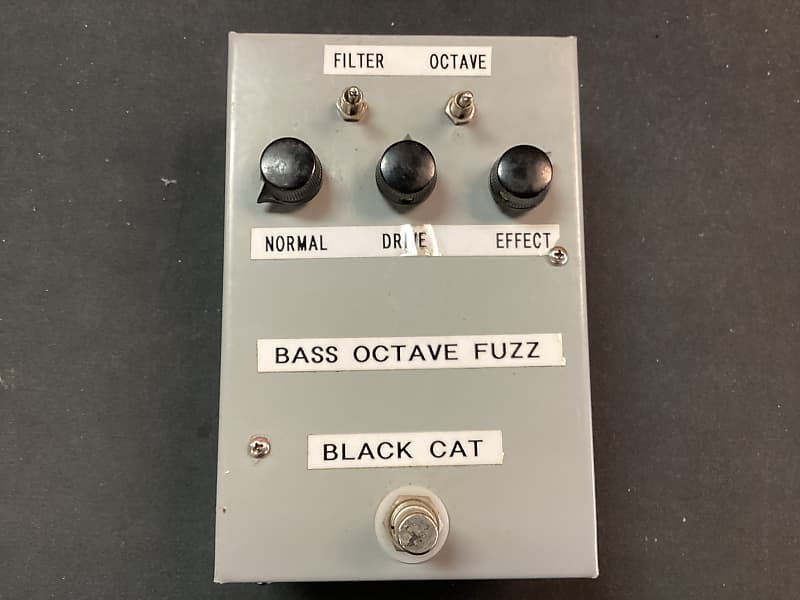 Black Cat Bass Octave Fuzz | Reverb Canada