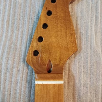 Anonymous 22 frets torrefied / baked / roasted maple guitar neck and fingerboard (strat neck pocket) image 5