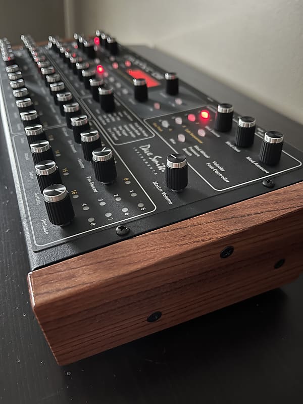 Dave Smith Instruments Prophet '08 PE Desktop | Organ studio