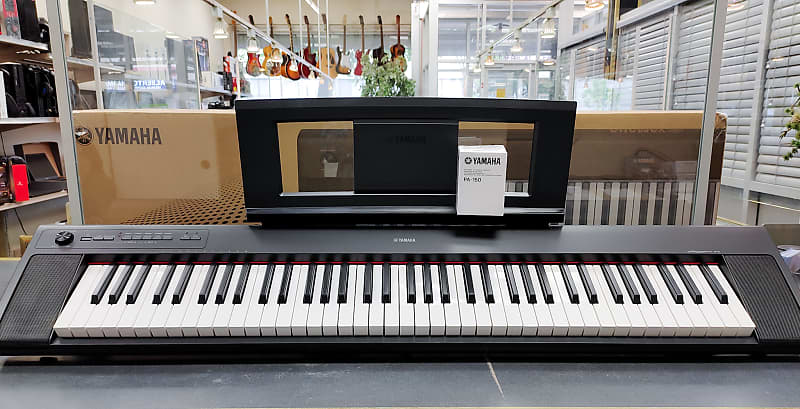 Yamaha Piaggero NP-32 Portable Piano