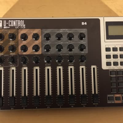 Evolution U-Control UC-33 Midi Controller + Overlays | Reverb