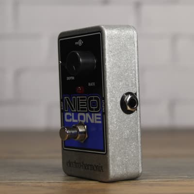 Electro-Harmonix Neo Clone Chorus Pedal image 2
