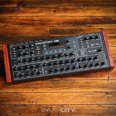 Dave Smith Instruments Prophet 08 PE Desktop 8-Voice Desktop Synthesizer