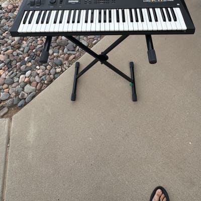 🎹 Kawai K11 Digital Synthesizer + Stand – Great Condition!