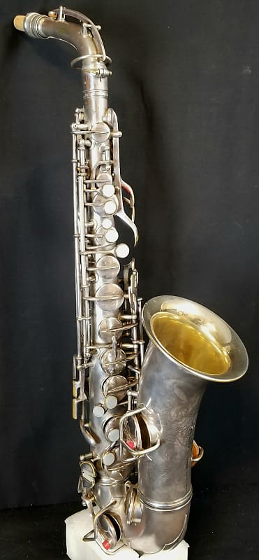 Conn chu berry on sale alto saxophone