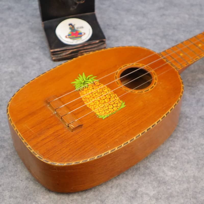 vintage kamaka pineapple s3 soprano ukulele image 1
