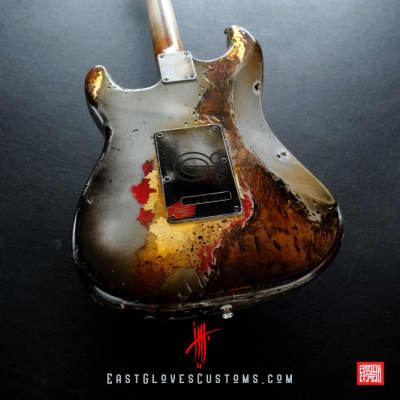 Fender Stratocaster Metallic Silver Gray/Gold Leaf Heavy Aged Relic by East Gloves Customs image 3