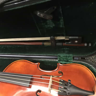 Scott Cao SYV-150 “Scotti” Beginner Student Violin Outfit