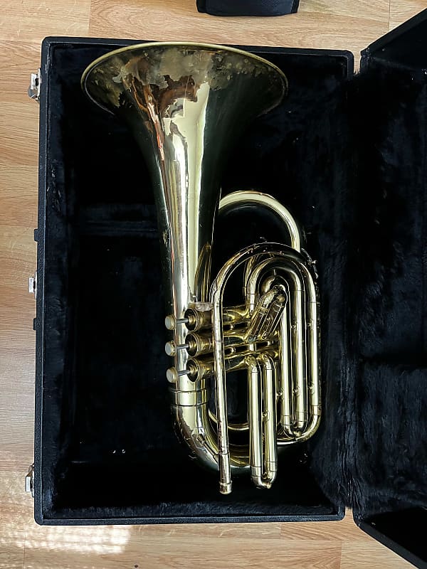 Bach USA Marching Baritone Reverb