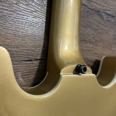 Warwick Pro Series Star Bass, Metallic Gold, 2012, with Gig Bag image 7