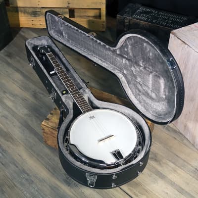 Washburn B11K Americana Series 5-String Resonator Banjo with Rolled Brass Tone Ring & Hardshell Case image 4