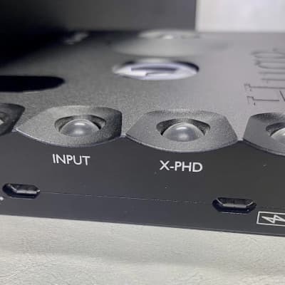 NEW! Chord Electronics Hugo 2 DAC Headphone Amp Chord Electronics - HUGO 2 Transportable DAC / Headphone portal Amplifier better than Astell and Kern made in UK black image 5