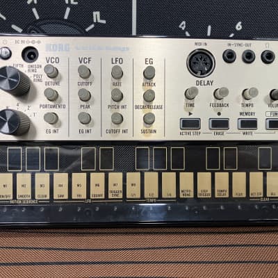 Korg Volca Keys Analog Loop Synthesizer