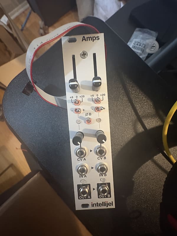 Intellijel Amps