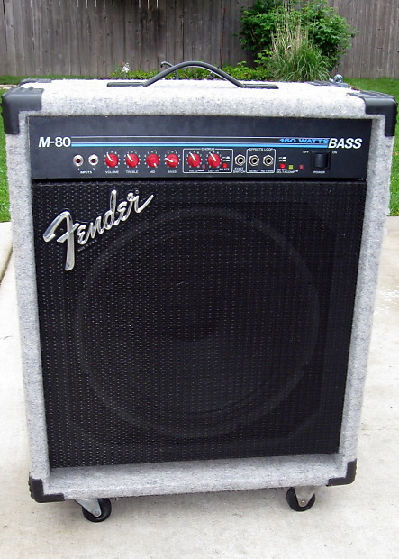 Fender M-80 Bass 160 Watt 1x15