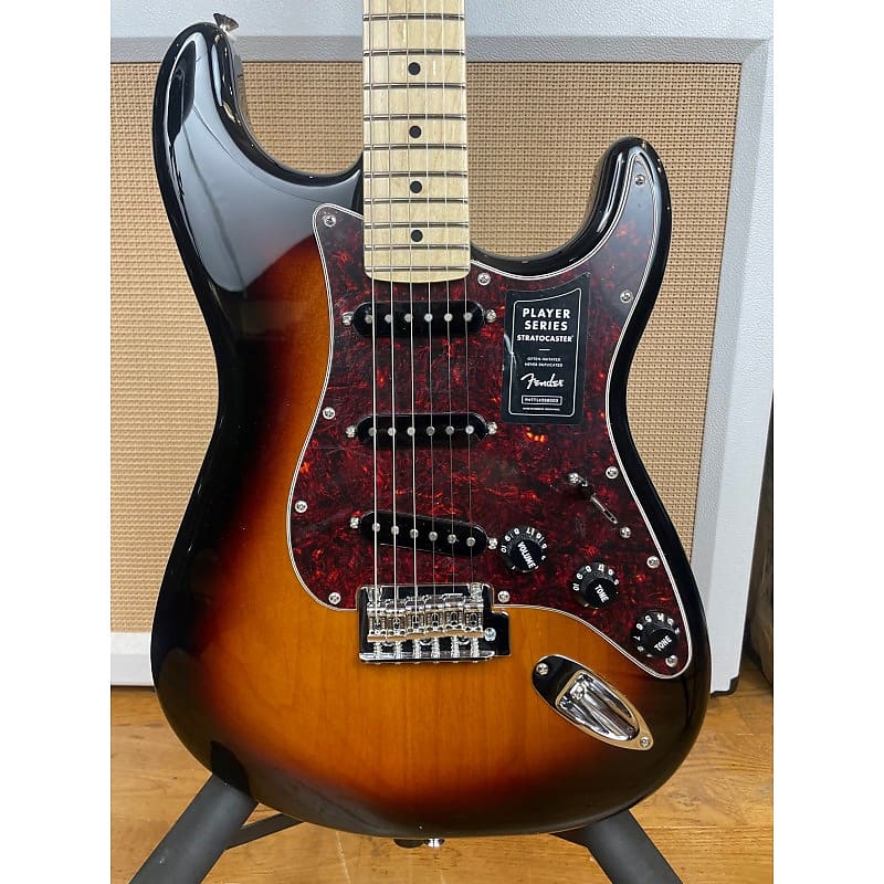 Fender Player Series Stratocaster Tpl - ギター
