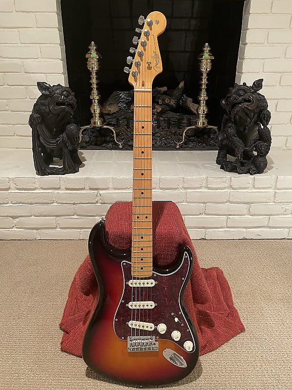 Fender American Professional II Stratocaster 2021 - 3tone Sunburst image 1