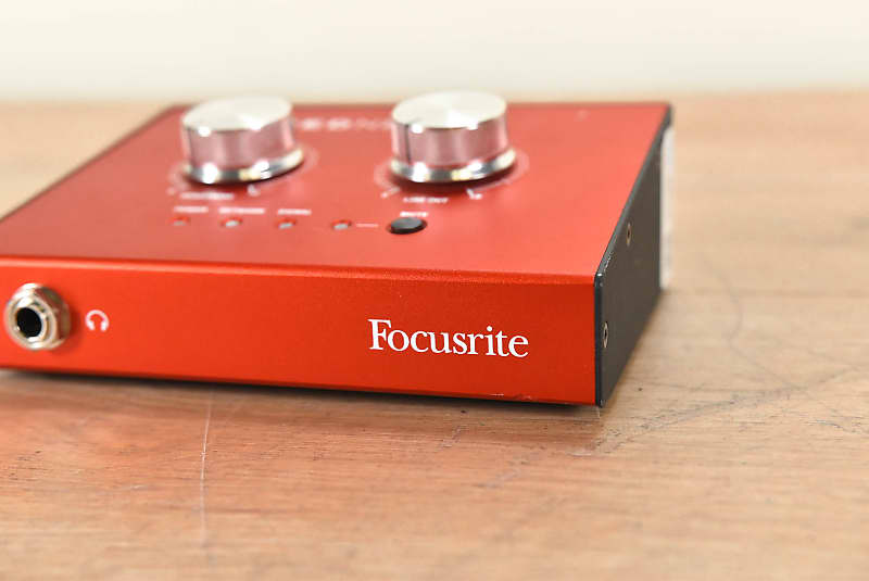 Focusrite RedNet AM2 Dante Stereo Headphone Amplifier (NO POWER