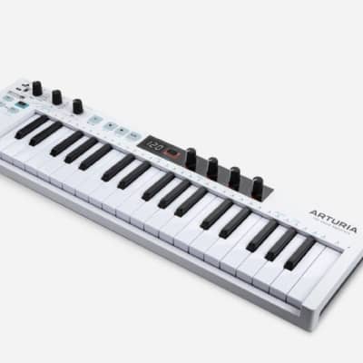 Arturia KEYSTEP37 37-Key MIDI Keyboard Controller And Sequencer image 3