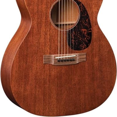 Martin Guitar 000-15M with Gig Bag, Acoustic Guitar for the Working Musician, Mahogany Construction, Satin Finish, 000-14 Fret, and Low Oval Neck Shape image 1
