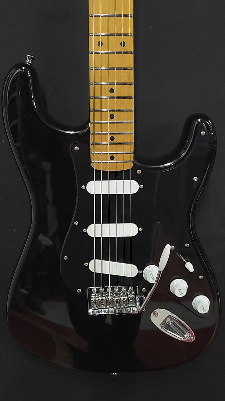 Custom Fender Squier Stratocaster Active Pups Light Relic Gilmour Inspired Black Strat Nitro Neck image 1