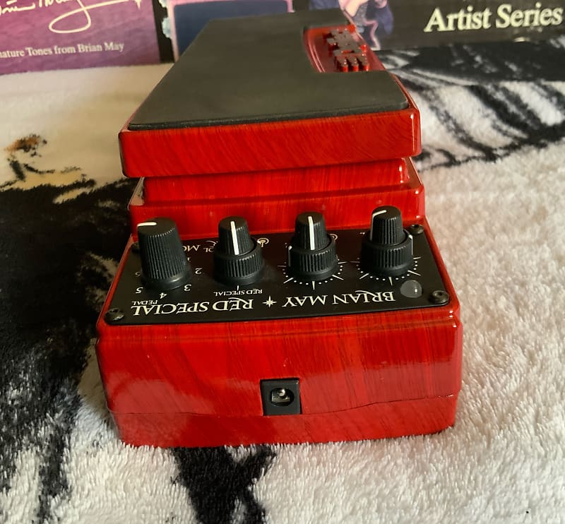 激レア！Digitech Brian May Red Special Pedal DigiTech Red Special Brian May Signature Pedal | zZounds