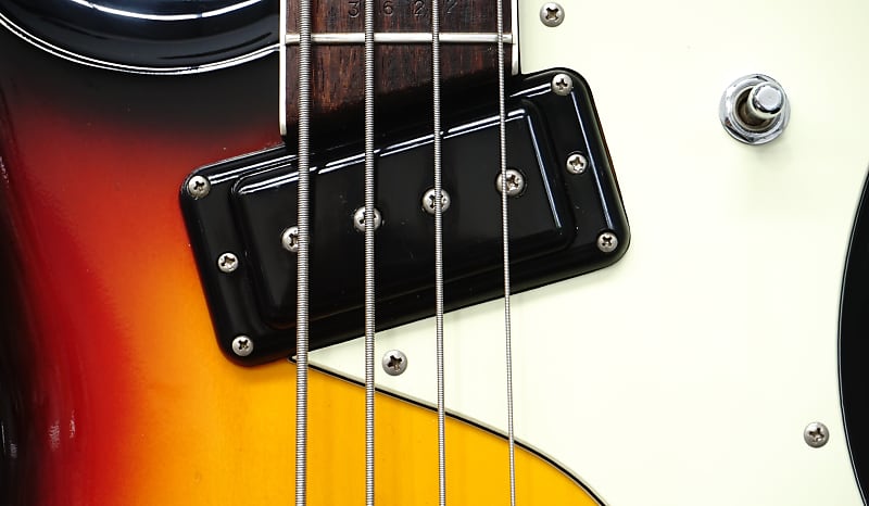 Mosrite Of California 65' Reissue Electric Bass Guitar - Kurokumo