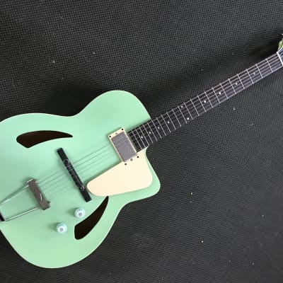 Triggs Archtop Oddysey Prototype Carve top 2008 Surf Green-Gold Hardware-Cedar Creek Hardshell Case for sale