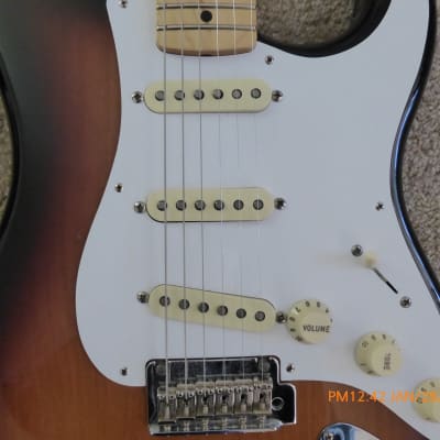 Fender Classic Player 50's Stratocaster 2018 - Sunburst image 3