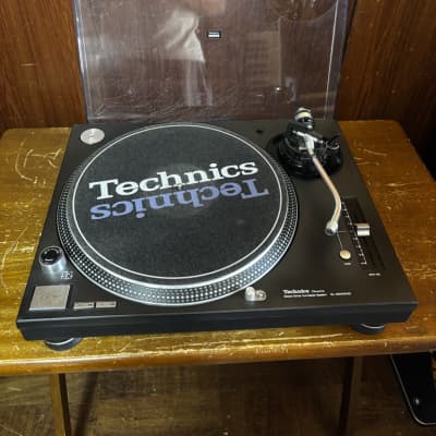 Technics SL-1200MK3D Black color Analog DJ Turntable image 1