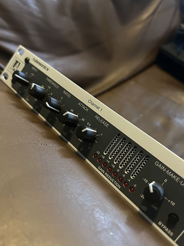 LA Audio TCX2 Dual Tube Compressor Tubesonics TCX2 1990s - Grey  			