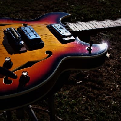 Conrad 40080 Barney Kessel 1973 Sunburst.  Made in Japan. Incredible. Rare. Excellent  Kasuga Guitar image 12