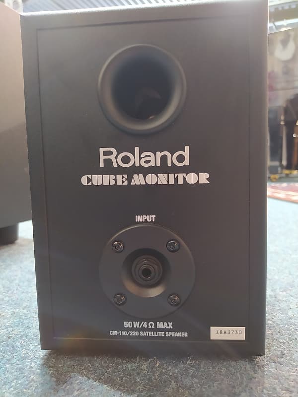 Roland CM-220 | Reverb