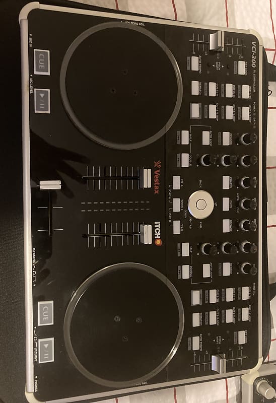 Vestax VCI-300 Controller & VFX-1 midi controller Black