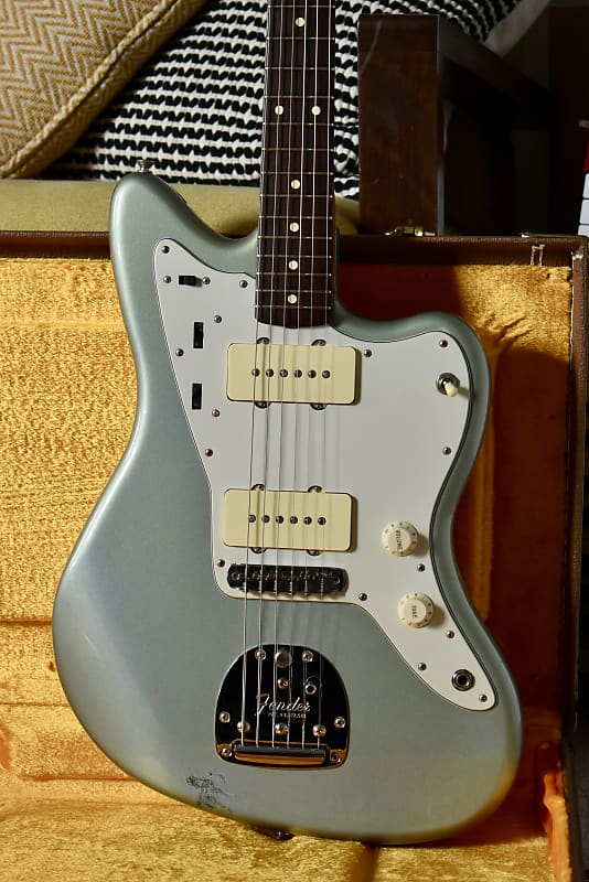 青すぎる空様専用】Fender 62 JazzMaster - メルカリ