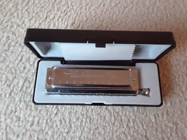 Swan chromatic harmonica 1040 notes top