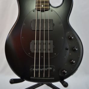 Ernie Ball Music Man Stingray 4 Bass HH Stealth Black Ebony