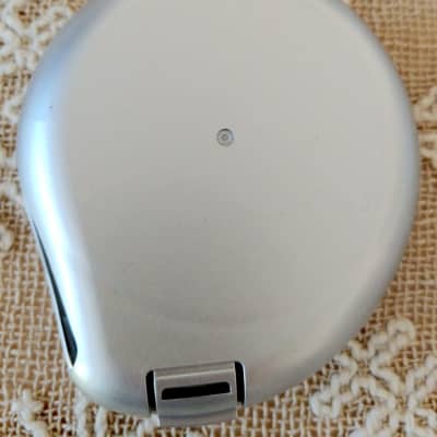 Sony MDR-ED31 LP Dynamic Earphones image 4