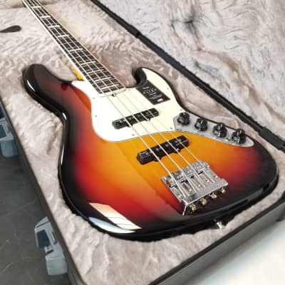 Fender American Ultra Jazz Bass, Rosewood FB, Ultraburst, 2023 image 2