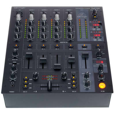 Behringer Pro Mixer DJX750 4-Channel DJ Mixer with Effects and BPM 
