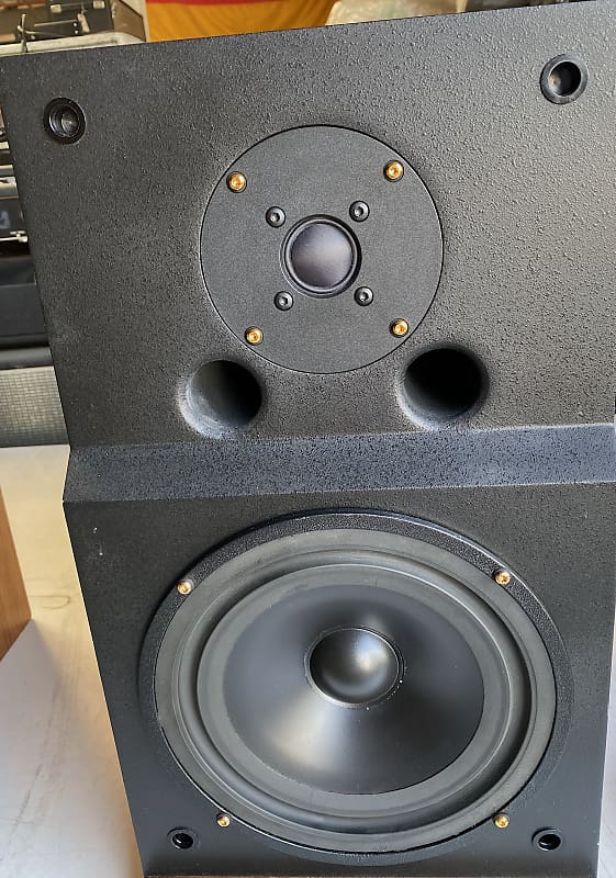 Westlake Audio LC 8.1. LC8.1 PAIR