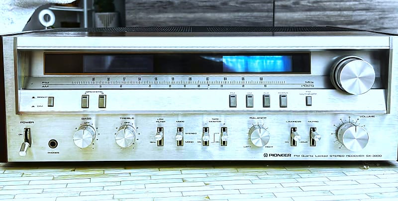 Vintage Pioneer SX-980 Stereo Receiver | Quartz Locked | 80 WATT  			