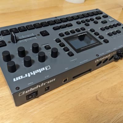 Elektron Octatrack MkII Dynamic 8-Track Performance Sampler Elektron Octatrack MkII Dynamic 8-Track Performance Sampler