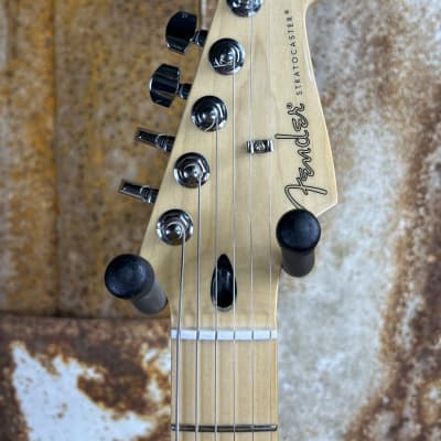 Fender Player Stratocaster Polar White 2022 (Used) image 6