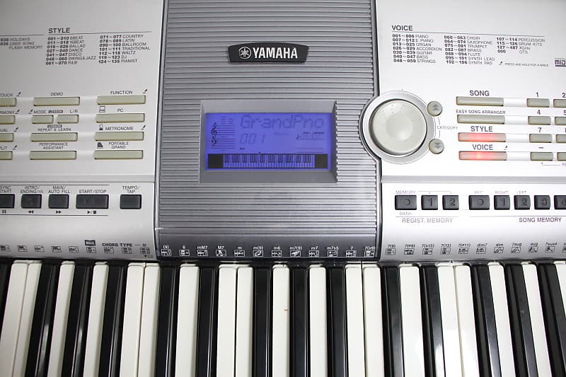 Used Yamaha PSR-295 Portatone 61-Key Touch-Sensitive Musical